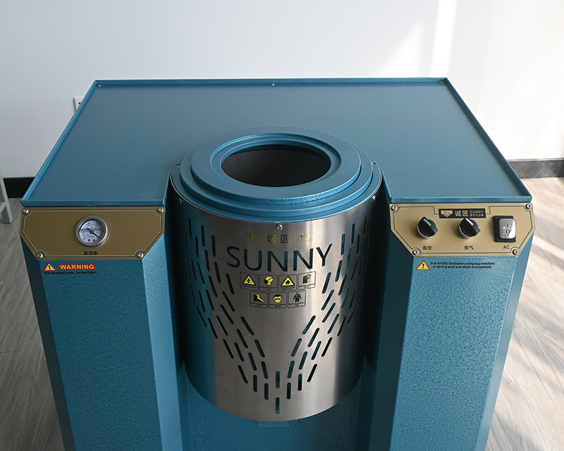 Vacuum Casting Machine with Suction System